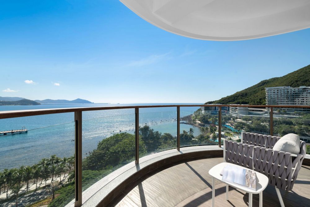 180-Degree Panoramic View, Sanya Junji Seaview 5*