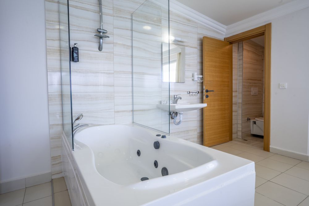 (Standart) Suite, Dragut Point North 3*