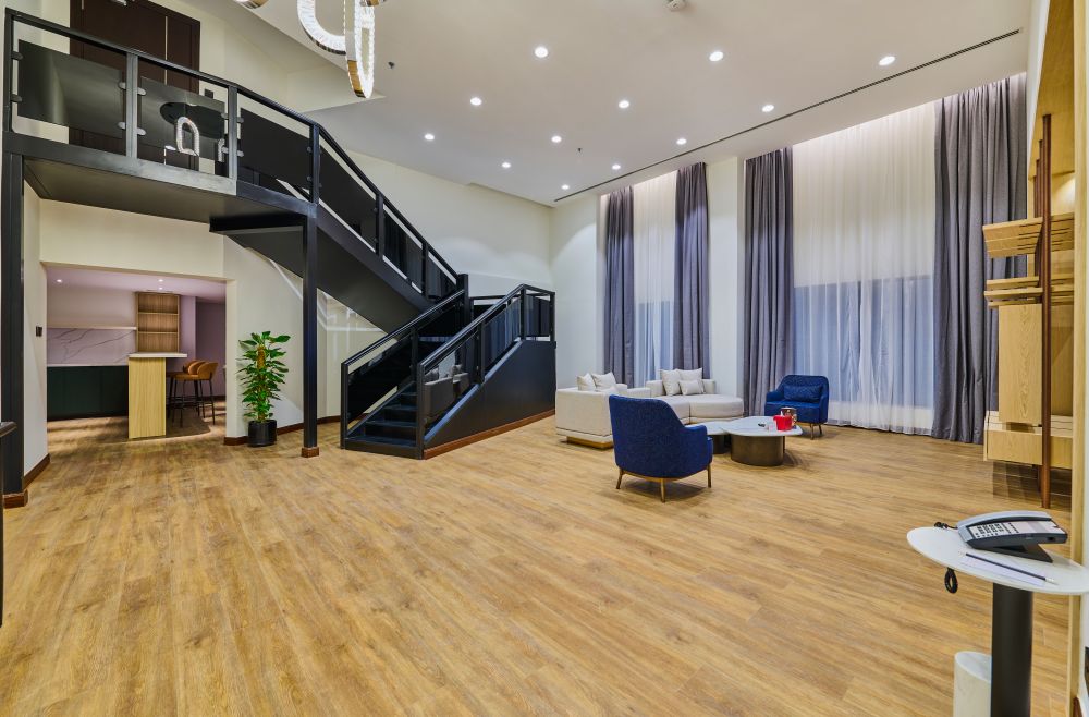 One bedroom Penthouse King Suite City View, Ramada Hotel & Suites By Wyndham Jbr (ex. Hawthorn Suites) 4*