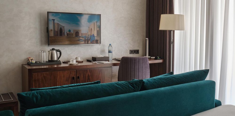 Deluxe double (без/с балконом), Regal Stay 3+