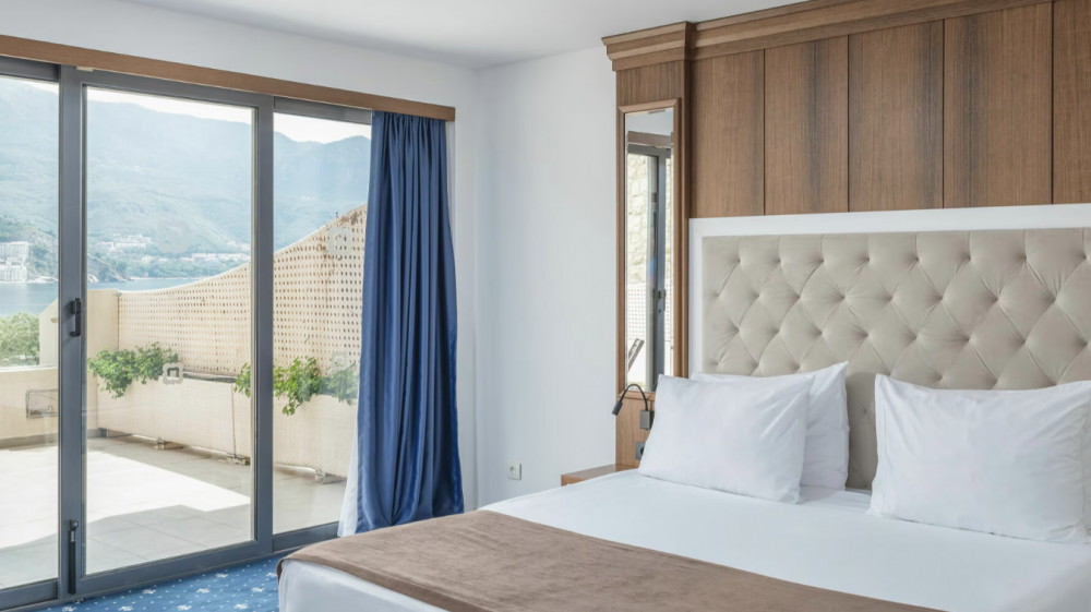 Junior Suite Sea View, Iberostar Waves Bellevue 4*