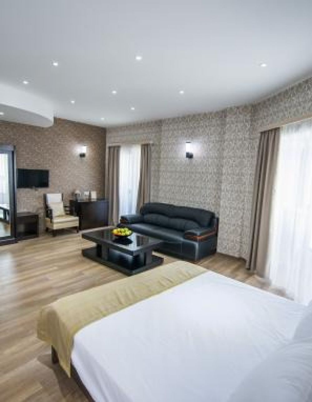 Suite, Tbilisi Inn 4*