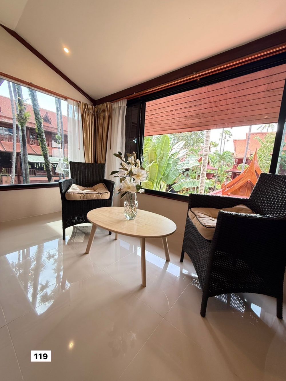 Grand Royal Suite, Royal Phawadee Village 3*