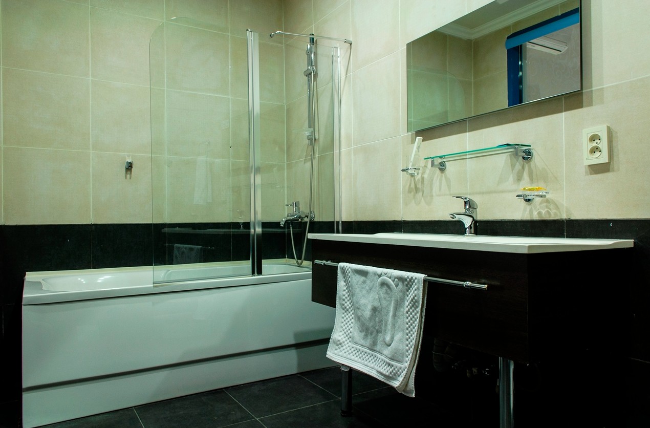 Эконом, Sapar Standart 4*