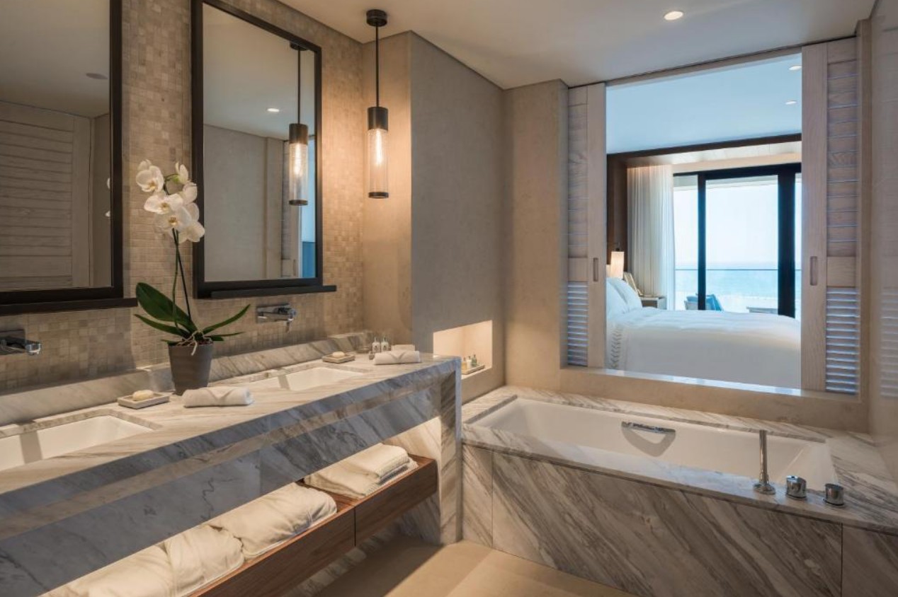 Deluxe Room, Amara Hotel 5*