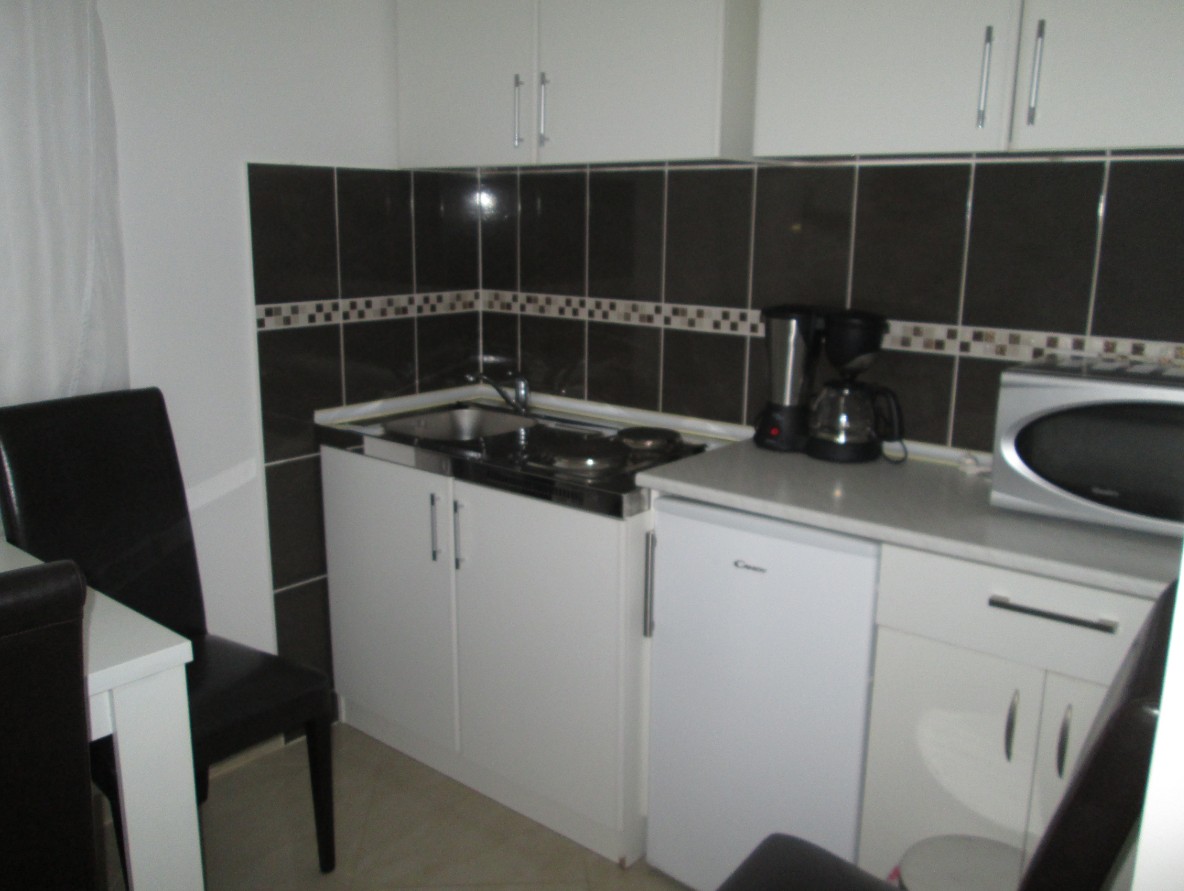 Studio, Lola ( Cat.B) 3*