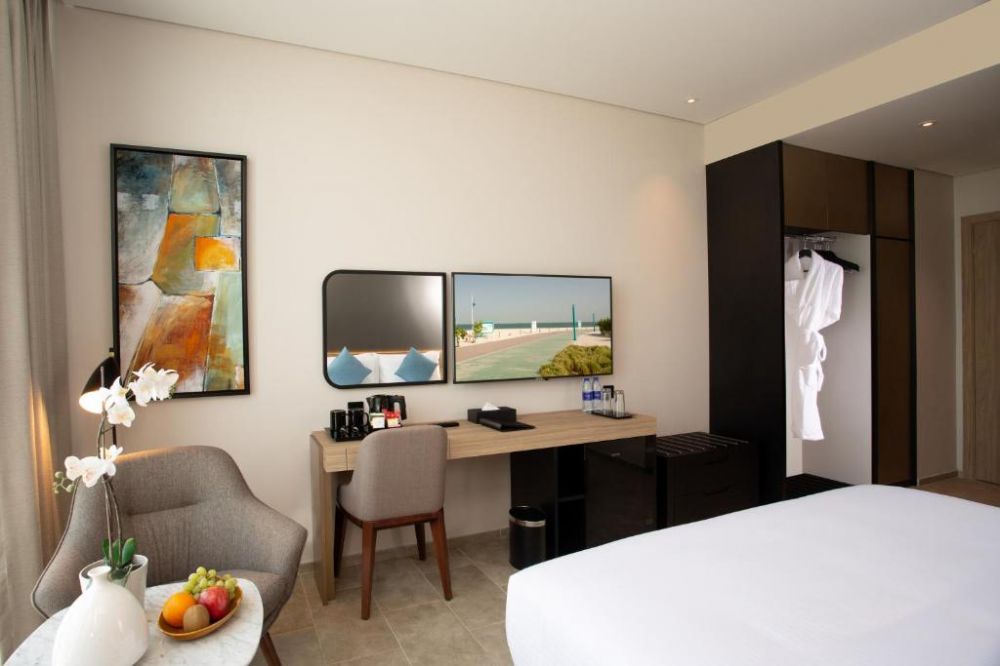 Executive Room, Beach Walk Hotel Jumeirah 4*