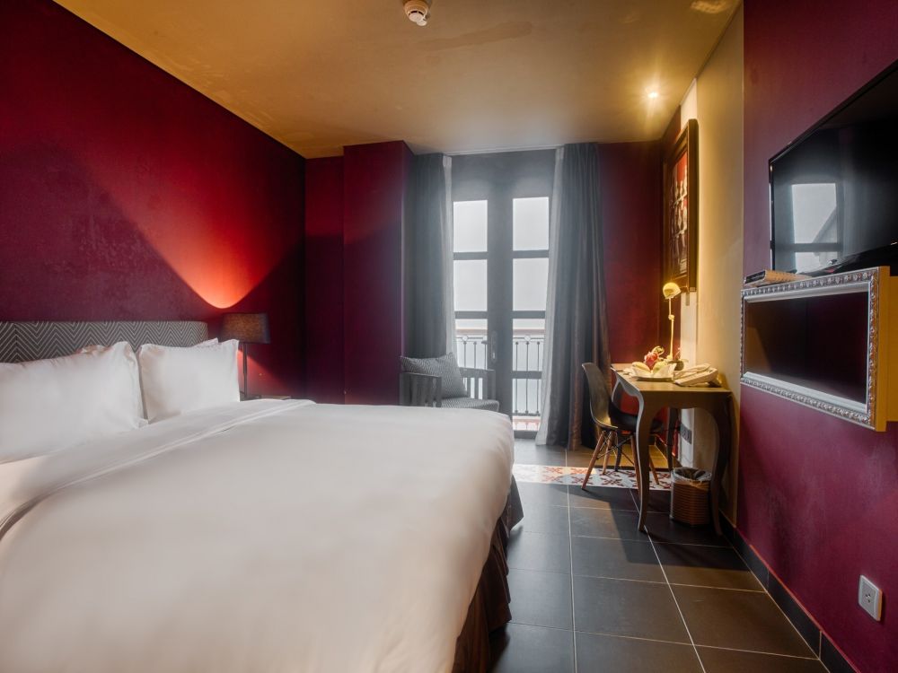Standard, Mercure Danang French Village Bana Hills 4*