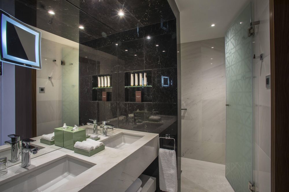 Superior Inland View Room, Parklane, a Luxury Collection Resort & Spa 5*
