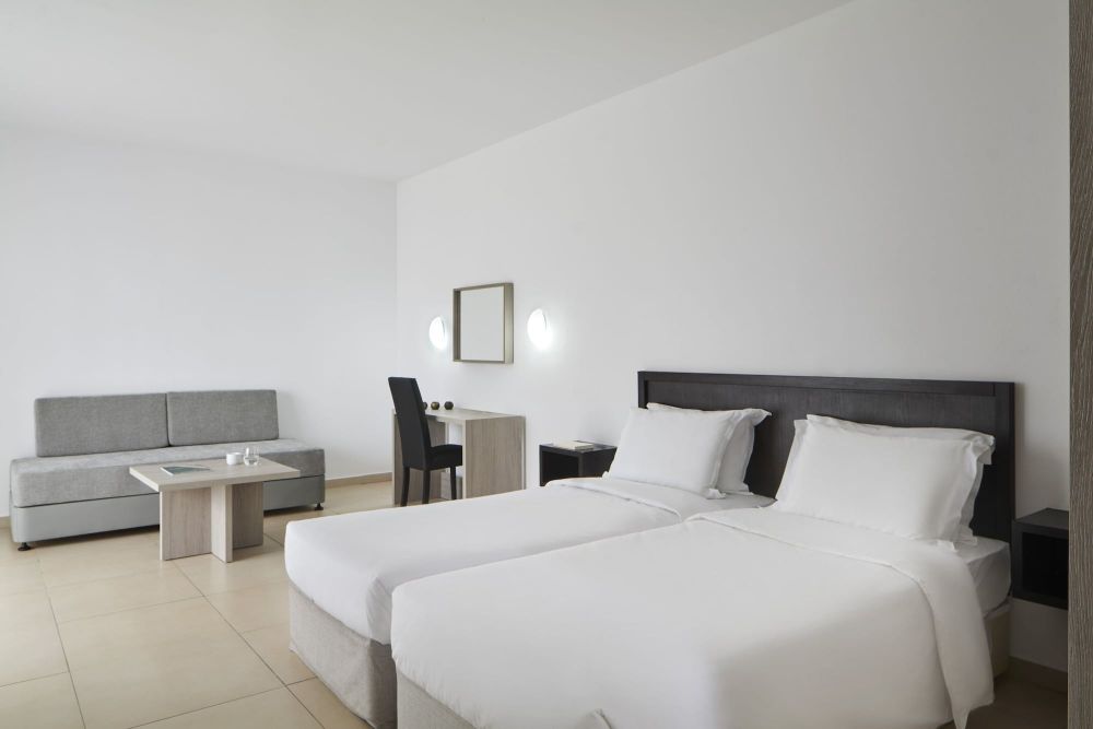 Studio With Private Pool, MarisMare Apartments 2*