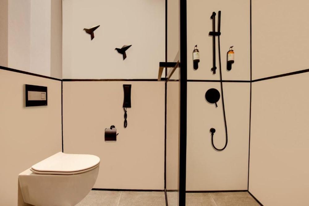 Superior room, The District Hotel (ex. Lemon Tree Hotel Dubai) 4*