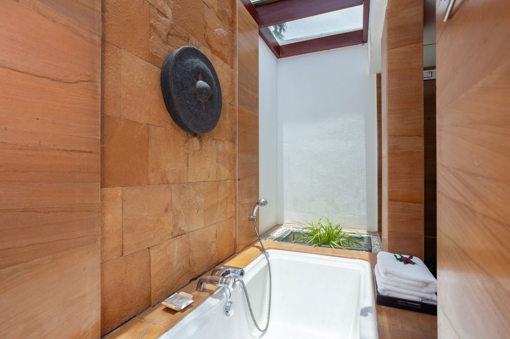 Sala Villa Upper Sea View, Nakamanda Resort & Spa 5*
