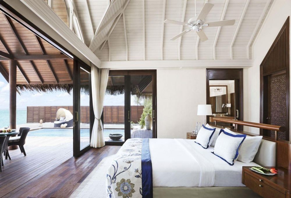 Sunrise Oceanfront Villa with Pool, Taj Exotica Resort & Spa 5*
