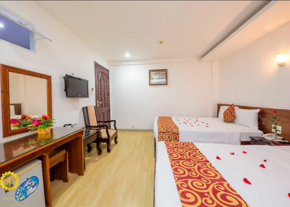 Standard Quadriple no Window, Le Soleil Hotel Nha Trang 3*