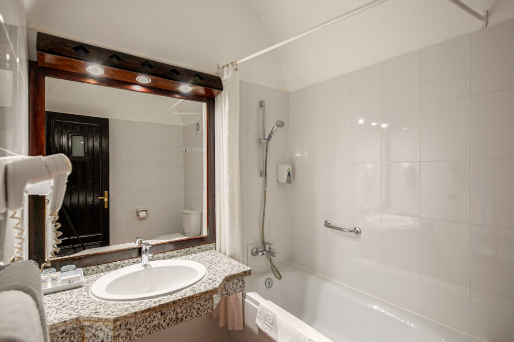 Standard Room/SV, Arabella Azur 4*