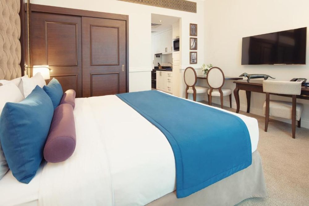 Deluxe Studio, Dukes The Palm Dubai Hotel 5*