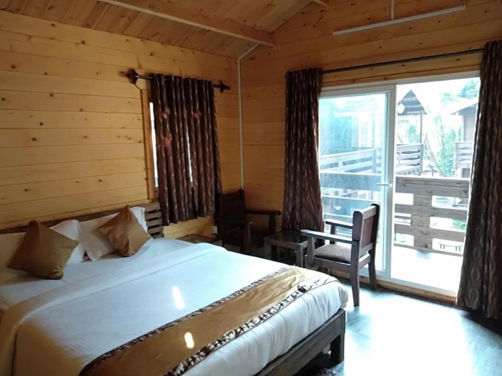 Super Deluxe, Super Townhouse Morjim (ex.Wenzette Cottages) 2*