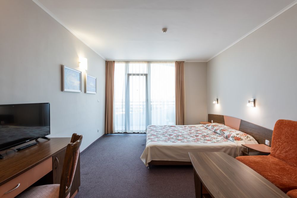 Standard Room, Trakia Plaza Hotel 4*