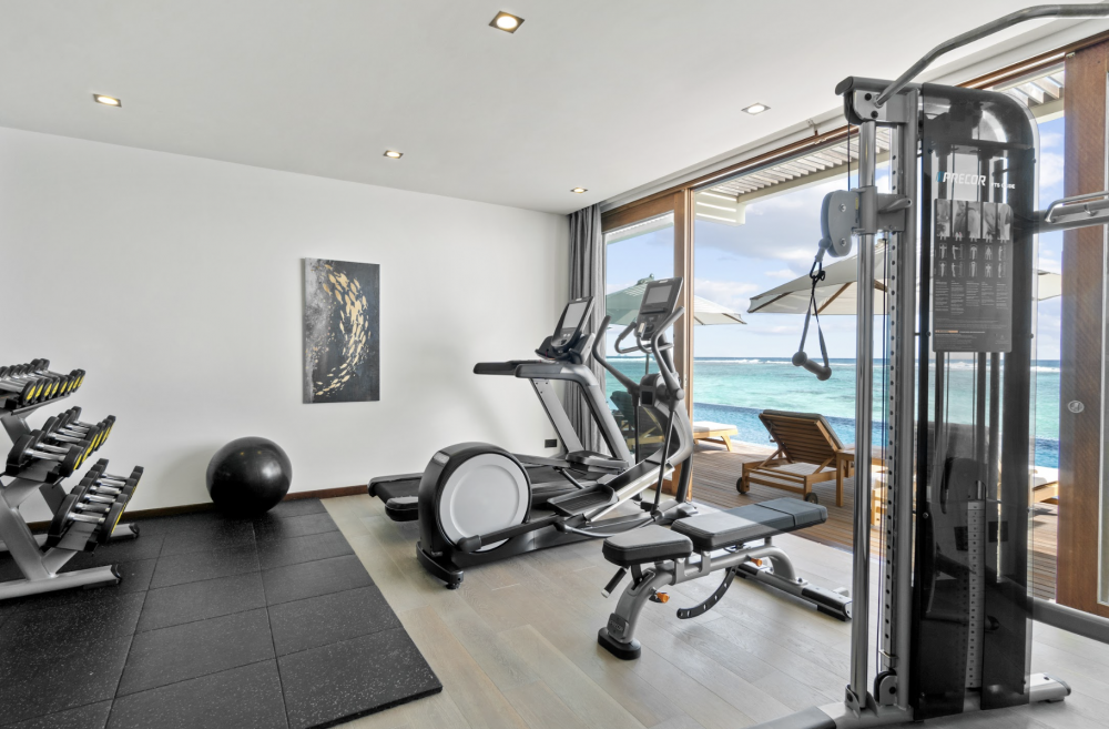 3 Bedroom Overwater Royal Residence, Radisson Blu Maldives 5*