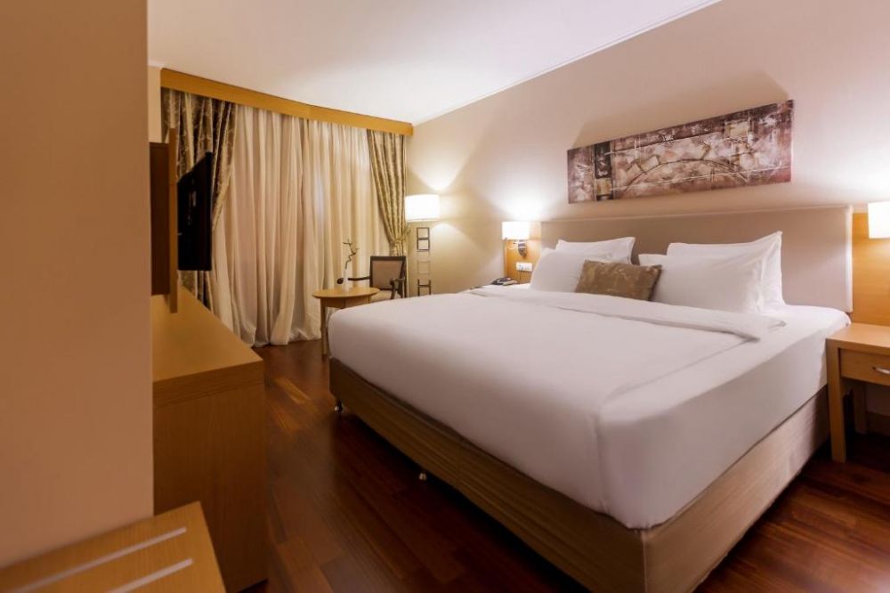 Люкс, Hayat Hospitality Oskemen 5*