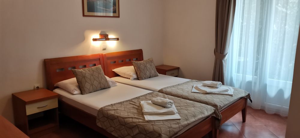 DBL room no balcony, Zec (ex. Neno) 3*