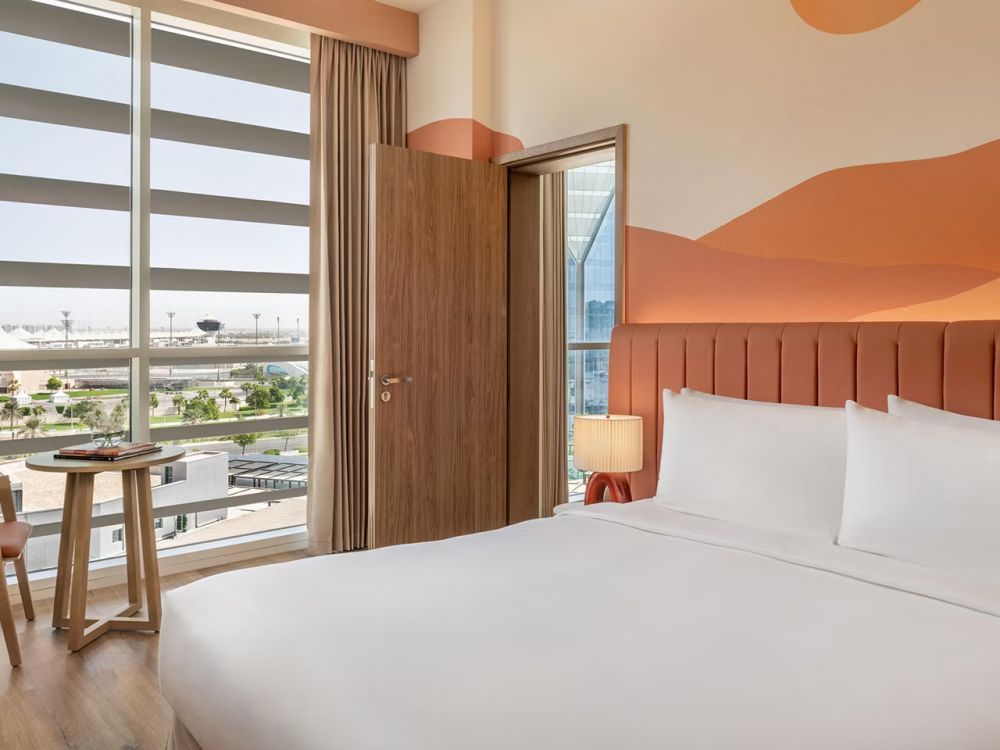 Queen Deluxe Family Plaza View, Yas Plaza Circuit (ex. Centro Yas Island Rotana) 4*