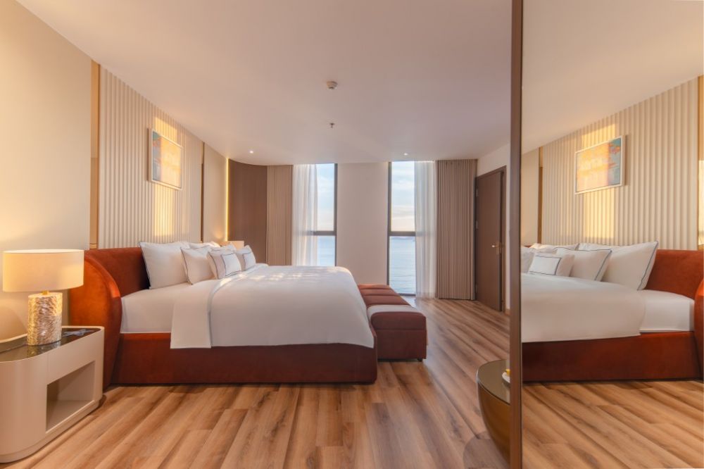 Executive Suite, Star City Hotel & Condotel Beachfront Nha Trang 4+