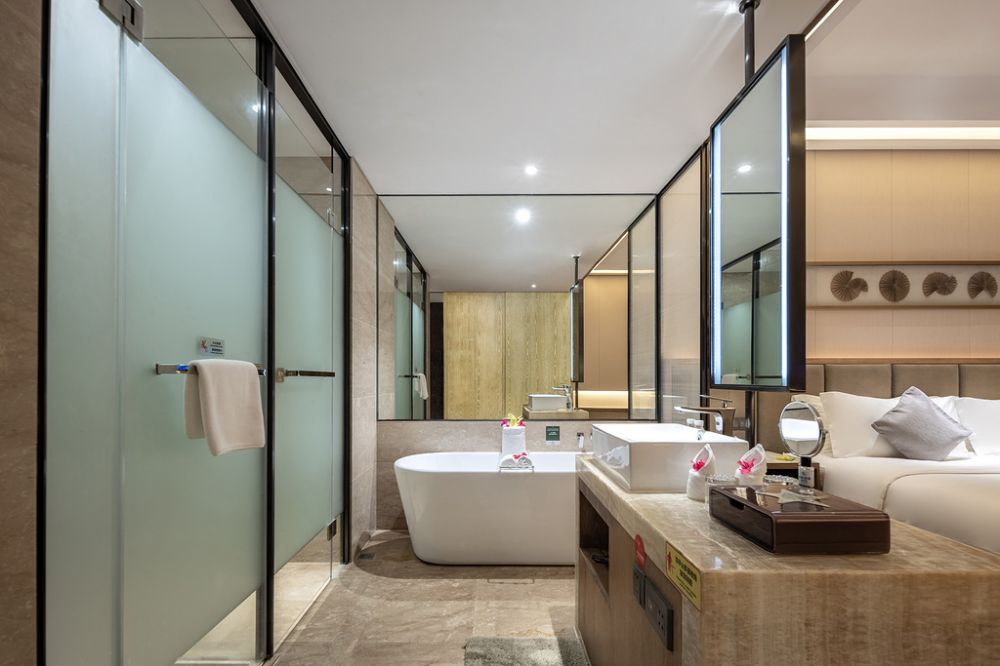 Family Room With Balcony , Sanya Harman Resort 5*