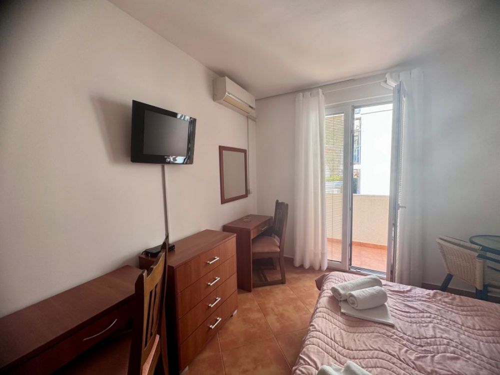 Double, Stevan Apartments 3*