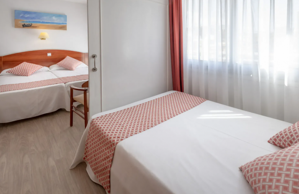 Family Room, GHT Balmes Apartments & Splash (Calella) 3*