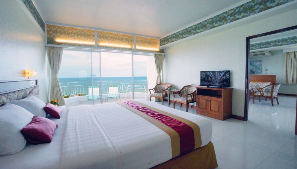 2 Bedroom Family Suite (Park Wing), Pattaya Park Beach Resort 3*
