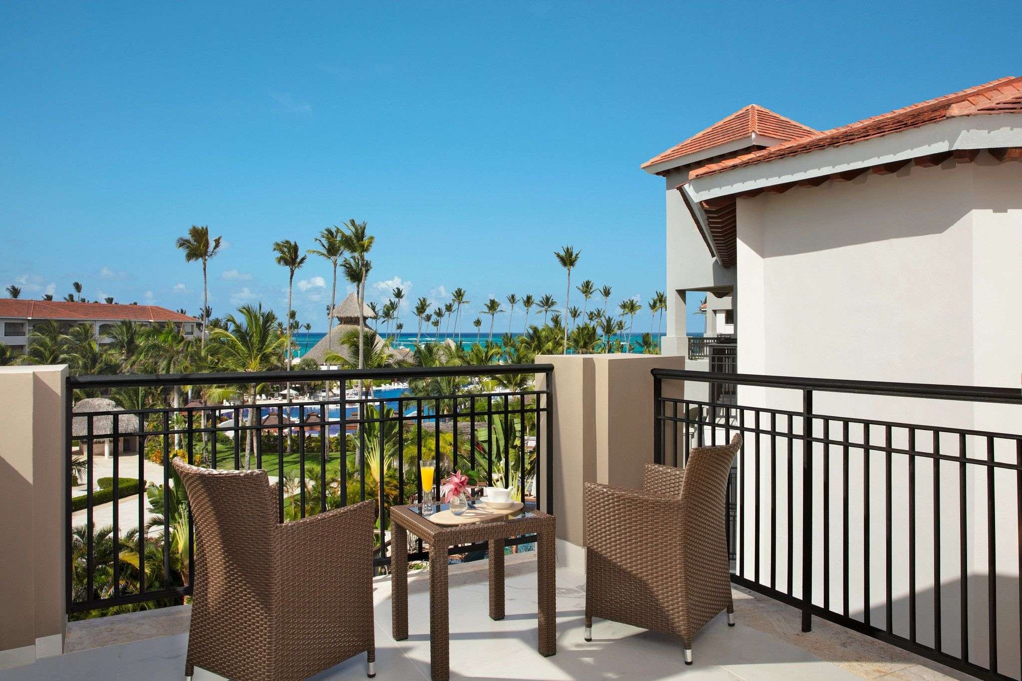 Junior Suite/Junior Suite Tropical/Pool View/Partial OV, Secrets Royal Beach Punta Cana | Adults Only 5*