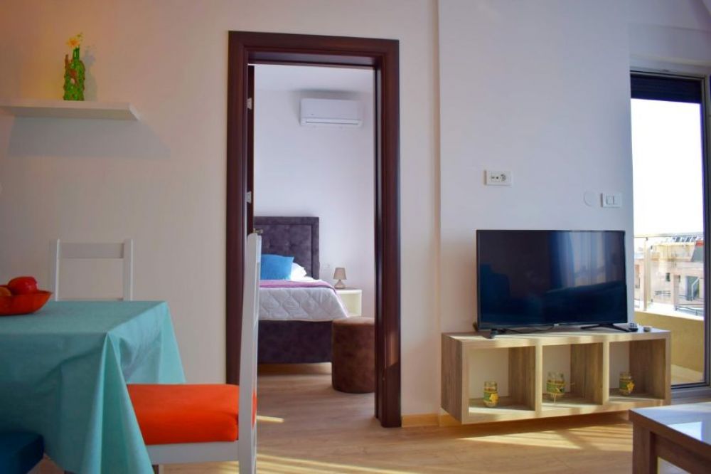 APP 04 One Bedroom, Maini Aparthotel 3+