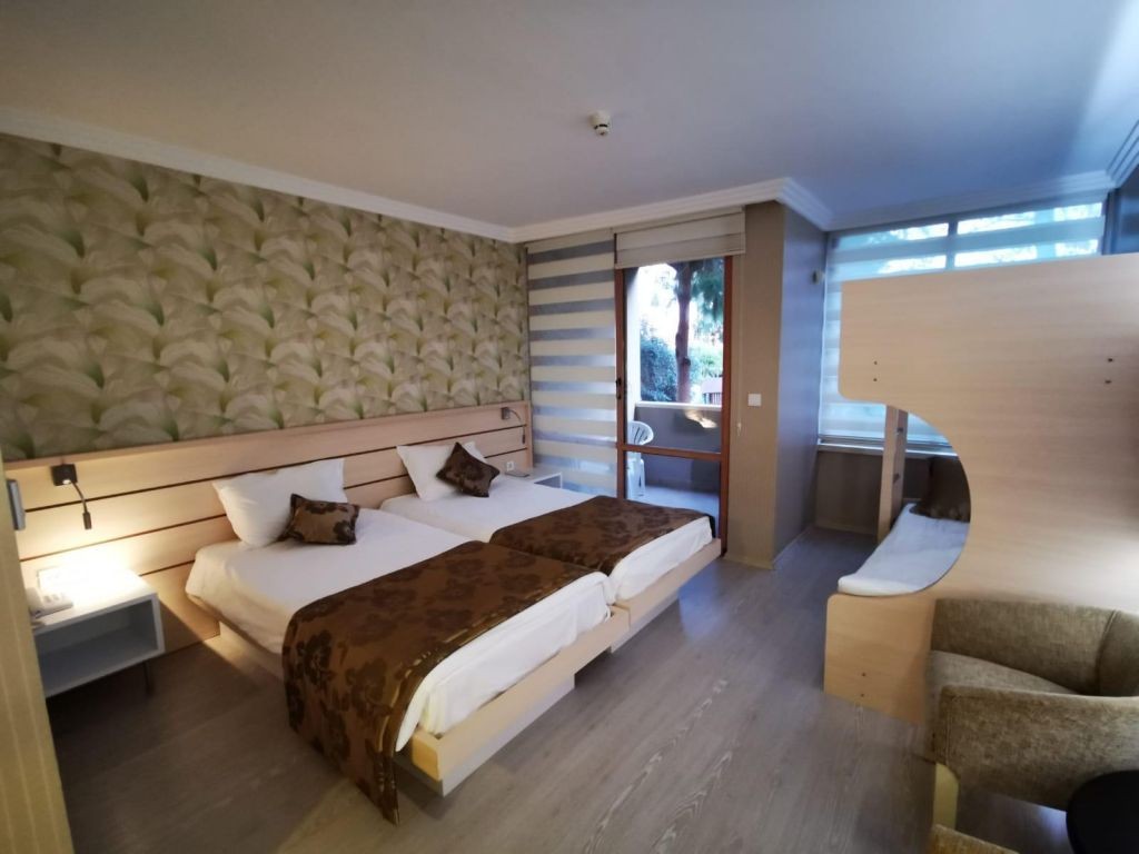 Family, Senza Sunset Beach Hotel 5*