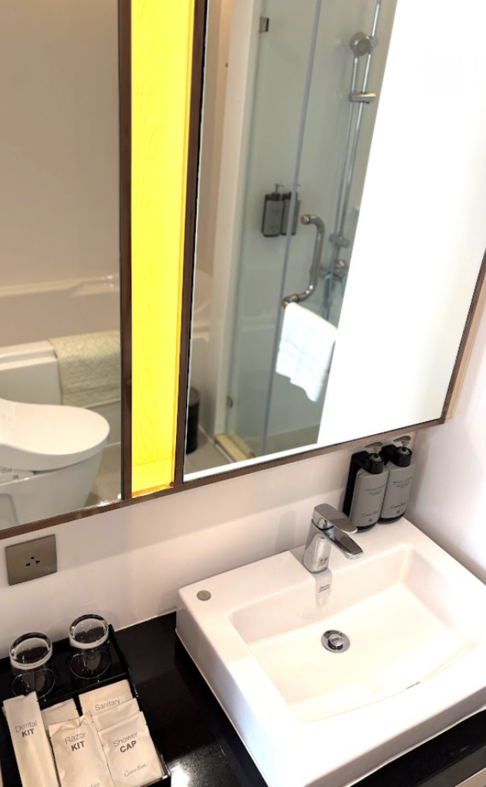 Junior suite terrace (king bed), Centre Point Hotel Pratunam 4*