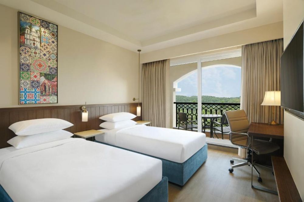 Deluxe with Balcony, Fairfield By Marriott Calangute 4+