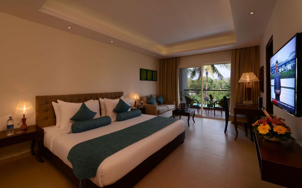 Superior Room, Golden Tulip Goa 4*