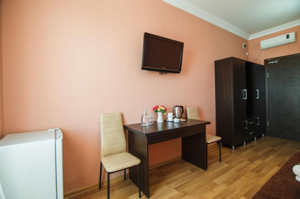 Standard DBL/TRPL, Egrisi 3*