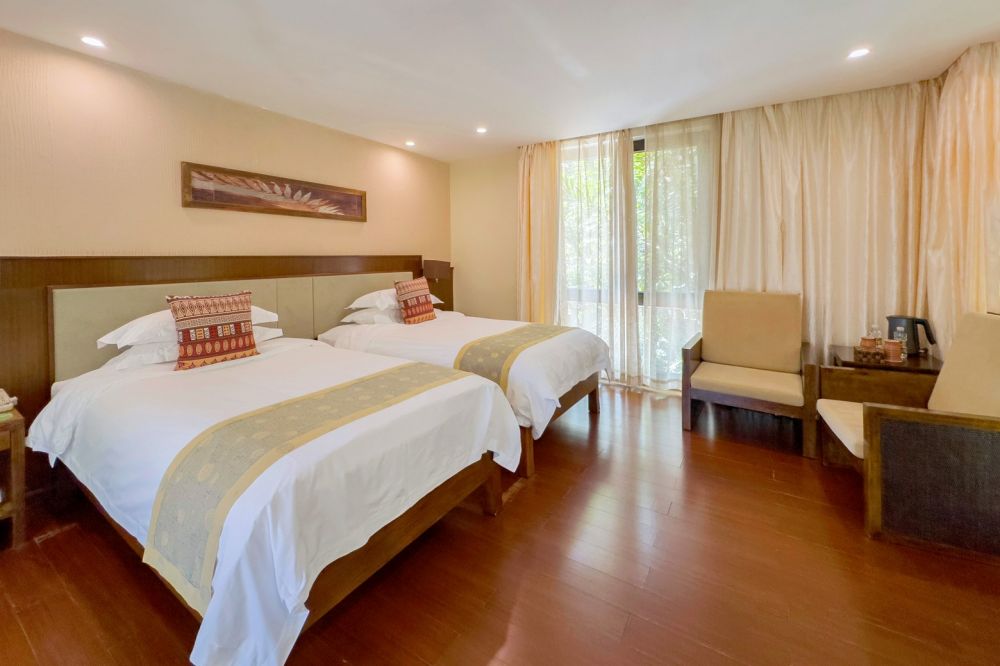Villa Room/Swimming Pool Villa Room, Yalong Bay Villas & Spa 5*