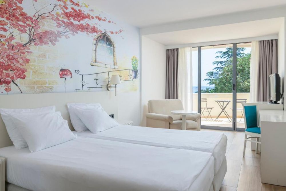 Standard Sea View, Iberostar Waves Bellevue 4*
