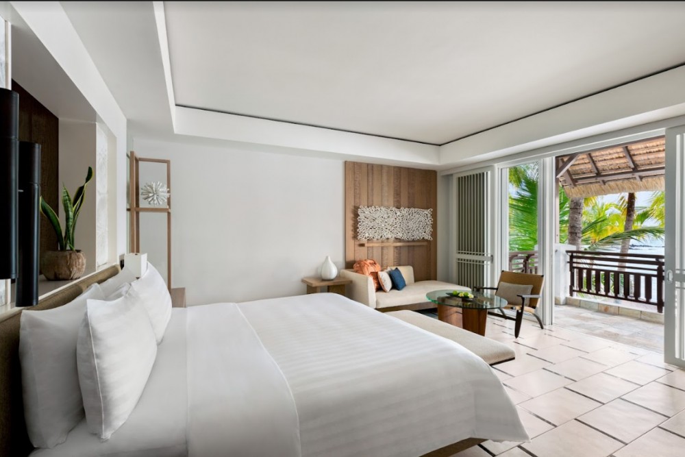 Hibiscus Ocean View/ Beachfront Room, Shangri-La's Le Touessrok Resort & Spa 5*