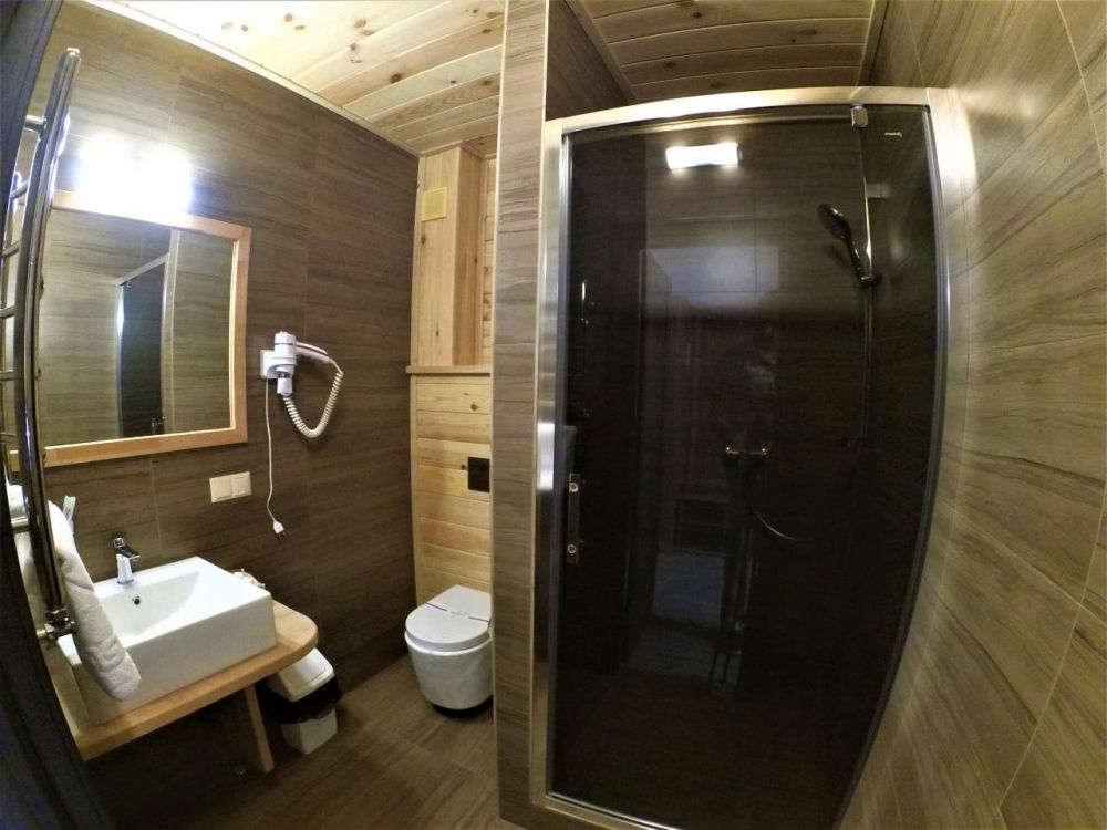 Two-room Junior Suite with Lake View (Vita Lake Hotel), Озеро Vita 