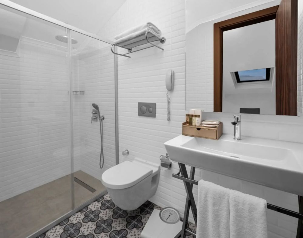 DELUXE SUITE NO VIEW, Akka Suites 3*