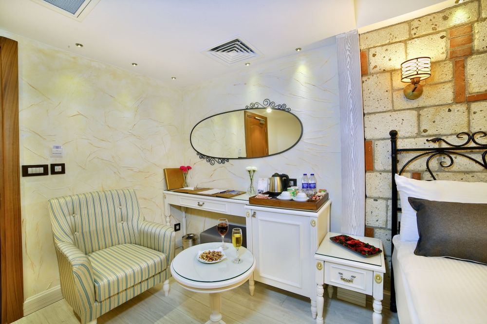Economy Double Room-Basement, Yilsam Sultanahmet Hotel 4*