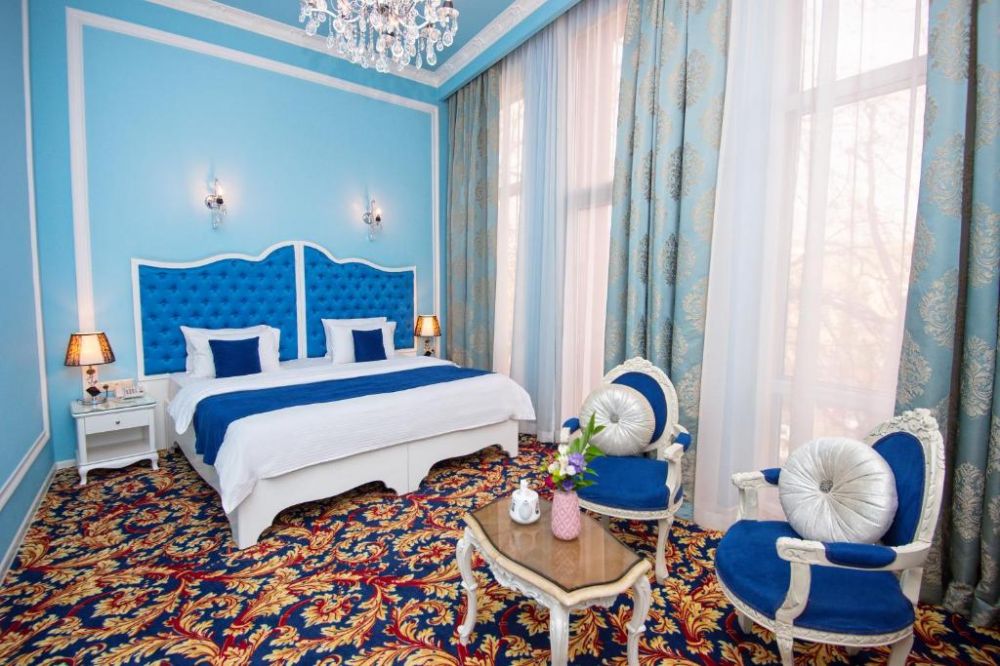 Deluxe Twin, River Side 4*