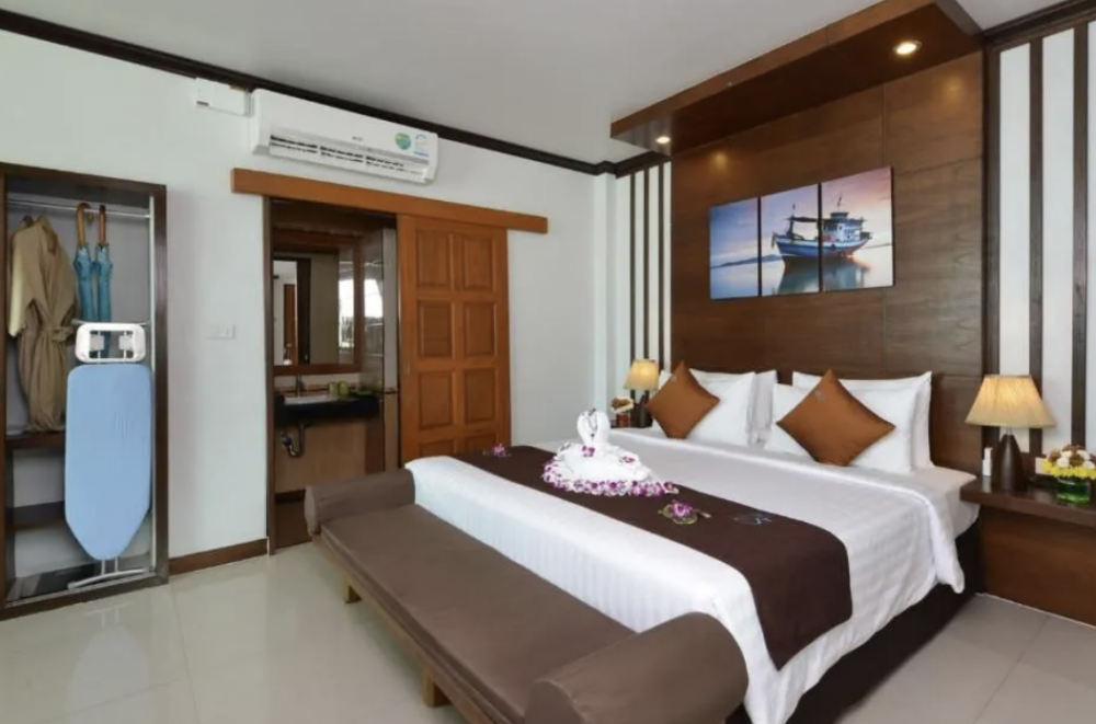 Beach Front Suite, Phangan Bayshore Resort 3+