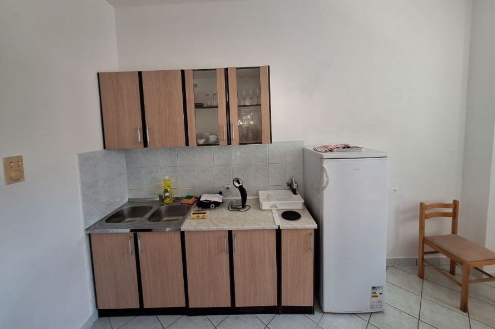 Studio 03 Ground Floor, Korac Rooms Villa 3*
