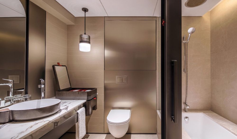 Swiss Harbour View Room, Swissotel The Stamford 5*