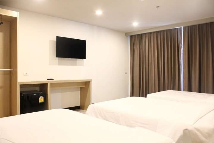 Deluxe Triple Room, Beston Pattaya 4*
