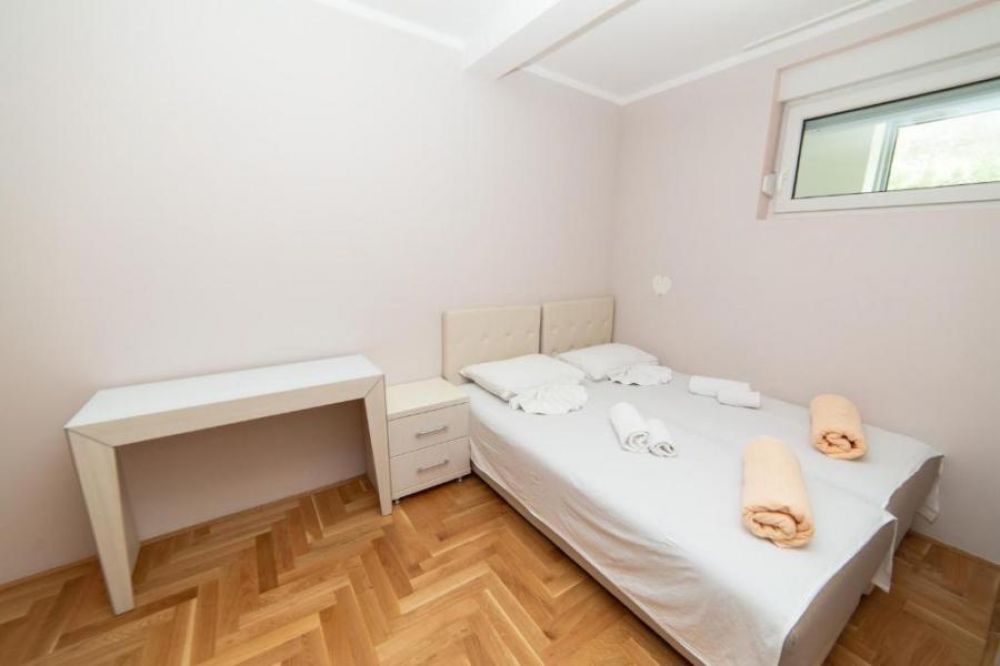 APP 2 bedrooms, Family Apartment 4*